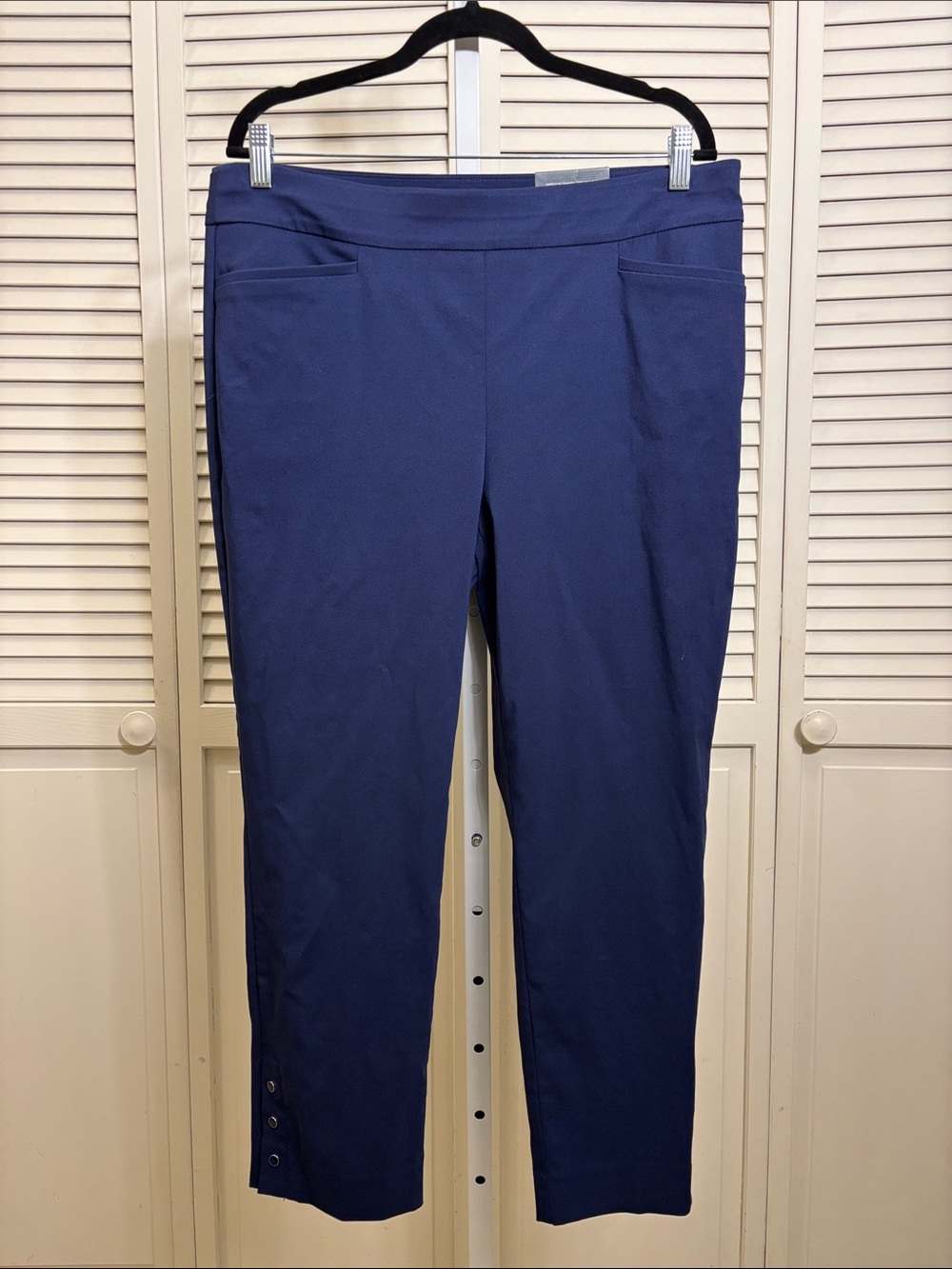 NWT Chico's Brigitte Slim Ankle Navy Blue Pants Size 12 Petite